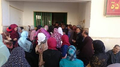 قافلة جامعة المنصورة الطبية تكشف على 466 حالة بالوادي الجديد