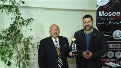 بعد عزف مقطوعته في حفل الجولدن جلوب.. تكريم هاني شنودة عن مشواره الفني