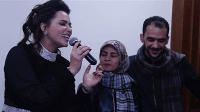 بتول بني تكشف تفاصيل ألبومها الأول بعد خلع الحجاب