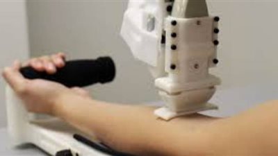 روبوت يسحب الدم بطريقة أكثر دقة من البشر