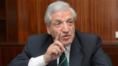 فخري الفقي: 15 جنيها سعر صرف الدولار نهاية العام