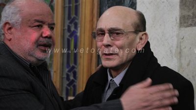 انهيار الفنان محمد صبحي بالبكاء في عزاء لينين الرملي | فيديو وصور