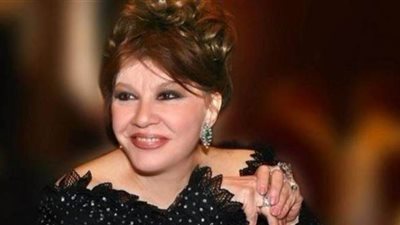 خطأ طبي يتسبب في أزمة صحية كبيرة للفنانة شويكار