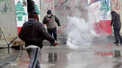 إصابات في صفوف المتظاهرين بمحيط البرلمان اللبناني