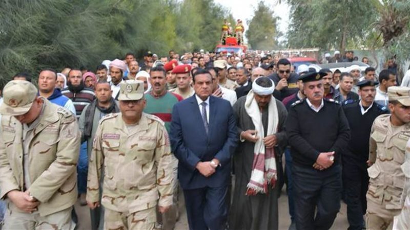 محافظ البحيرة يتقدم
