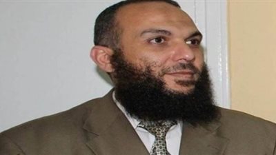 داعية سلفي يرفض الاحتفال بعيد الحب: معصية وأمر لا يقبله دين ولاعرف 