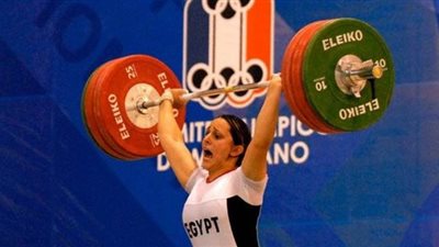 وزير الرياضة يتواصل مع شقيق نهلة رمضان ويخاطب وزيرة الصحة لعلاجها