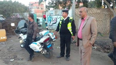 كسر فى خط الطرد الرئيسى للصرف الصحي بطوخ