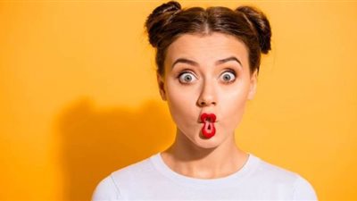 ٩ أخطاء كارثية في المكياج تُدمر ملامحك