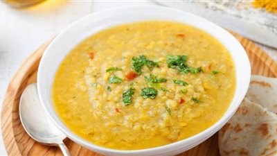 طريقة عمل شوربة العدس اليمنية