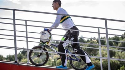 مرشح للفوز بميدالية أوليمبية يدخل في غيبوبة بعد حادث دراجات | فيديو