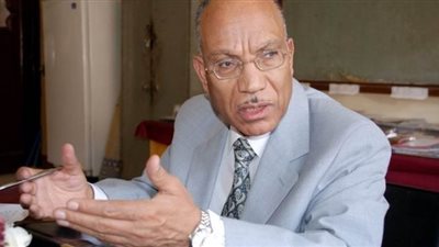 هل يجوز الصلاة في مسجد بني على أرض مغتصبة؟