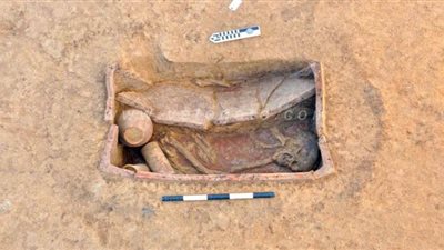 اكتشاف ٨٣ مقبرة بمنطقة آثار كوم الخلجان بالدقهلية