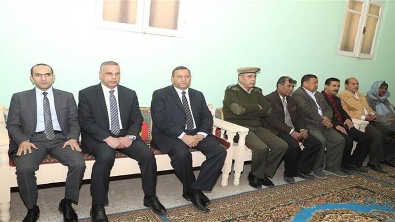 جانب من العزاء محافظ