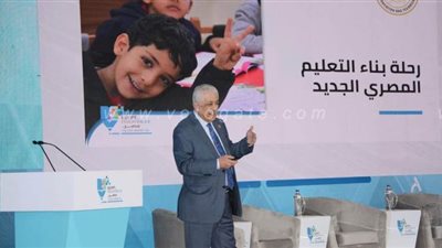 وزير التعليم: التعاقد على 700 ألف تابلت لطلاب الصف الأول الثانوى العام المقبل