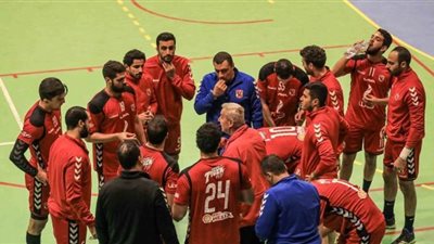 الأهلي يفوز على سموحة في دوري اليد