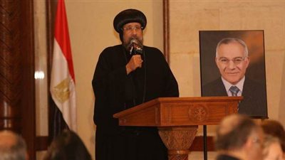 الأنبا أرميا يعلن تدويل جائزة مكرم مهني