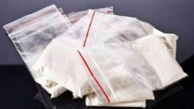 ضبط سائق وعامل بحوزتهما هيروين قبل ترويجها على عملائهما بالتبين
