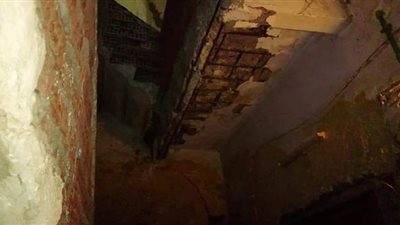 11 صورة ترصد تصدع سلم عقار دون إصابات في الدقهلية