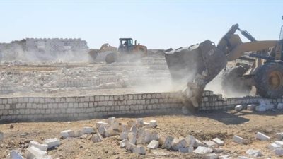 إزالة 458 حالة تعدٍّ على أراضي الدولة ببني سويف | صور