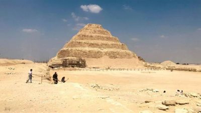 بعد زيادة أعداد السائحين الفرنسيين.. مشروع لتطوير منطقة سقارة بتمويل من الوكالة الفرنسية للتنمية