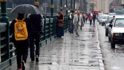 تقلبات جوية وانخفاض بدرجات الحرارة وأمطار تضرب البلاد بدءا من الغد