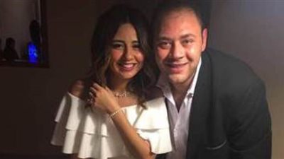 محمد علي رزق يعلن انفصاله عن زوجته سارة فهيم
