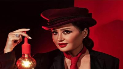 لطيفة: أجمل ما في الحب جنونه