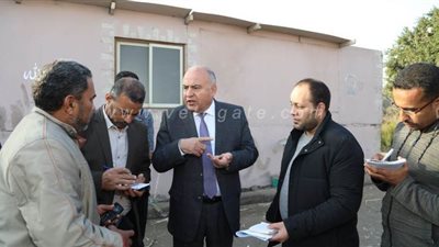 محافظ قنا يصادر جرار قصب لمخالفته قواعد المرور | صور