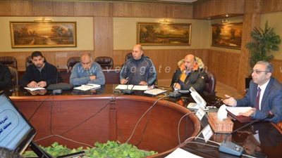 نائب محافظ الغربية يناقش نسب التنفيذ لمشروعات الرصف على مستوى المدن والمراكز