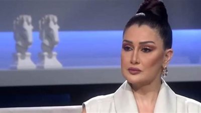 غادة عبد الرازق تنفق أموالها على أشقائها وتدخل فى أزمة بـ