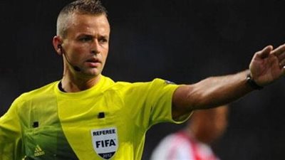 طاقم حكام نرويجي يدير مباراة السوبر بين الأهلى والزمالك