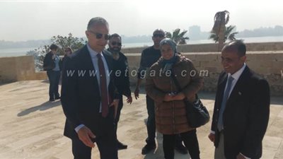 تفاصيل زيارة السفير الأمريكي لقلعة قايتباي بالإسكتدرية/ صور