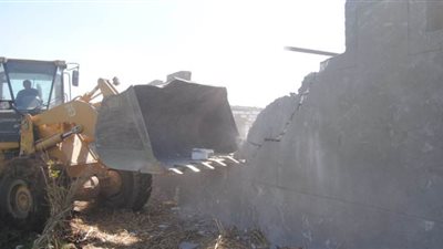 محافظ قنا: استكمال الموجة 15 لاسترداد أملاك الدولة المنهوبة | صور