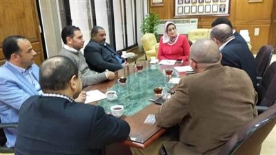 رئيس دار الكتب تناقش أزمات الناشرين بحضور سعيد عبده