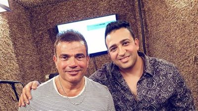 «هايعيش يفتكرني» نجاح استثنائي لتامر حسين في ألبوم عمرو دياب الجديد