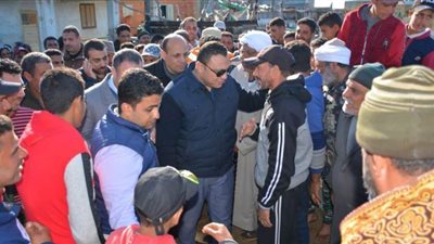 نائب محافظ الدقهلية يتفقد بحيرة المنزلة لتحديد مسار الطريق الدائري الجديد | صور