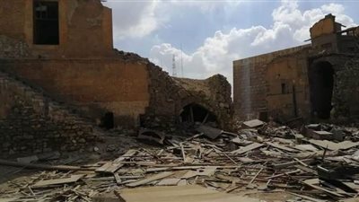 لجنة من الآثار الإسلامية تعاين هبوطا أرضيا بقلعة صلاح الدين بالقاهرة