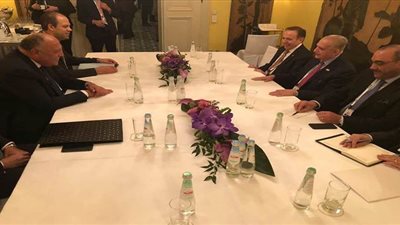 وزير الخارجية يبحث مع نظيره العراقي سبل تعزيز التعاون وتطورات الأوضاع الإقليمية