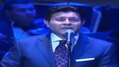 هانى شاكر يغنى 