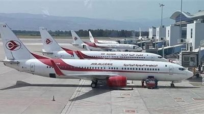 إضراب مفاجئ لمضيفي شركة الخطوط الجوية الجزائرية