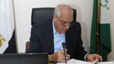 محافظ الجيزة: استرداد  5 آلاف فدان أراضي أملاك دولة بالواحات البحرية 