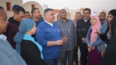 محافظ البحر الأحمر: رفع كفاءة الشاطئ العام وحديقة وممشى سياحي بمرسى علم