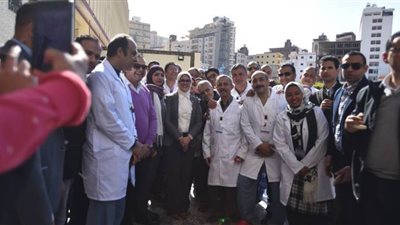 “فيتو” تحاور فريق الحجر الصحي في مطروح.. يكشف كواليس اختياره في 24 ساعة فقط.. ورعاية المصريين دون خوف من كورونا | فيديو