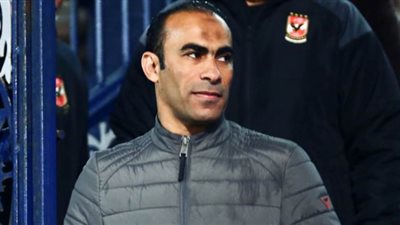 عبد الحفيظ وعدلي يستقبلان بعثة الأهلي في الإمارات.. اليوم