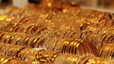 شعبة الذهب: الأوقية العالمية بـ1589 دولارا.. وعيار 21 يسجل 690