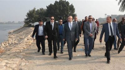محافظ بني سويف: نبحث تطوير كورنيش النيل الشرقي | صور