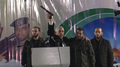 صحيفة عبرية: مصر أنقذت يحيى السنوار قائد حماس فى غزة من الاغتيال