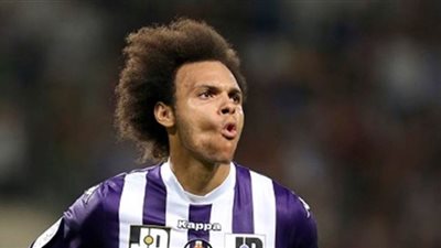 الكشف عن مهاجم برشلونة الجديد