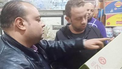 ضبط ١٧٦٣٤عبوة أغذية غير صالحة للاستهلاك الآدمي بطور سيناء | صور